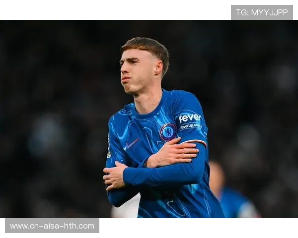 切尔西前场联动，帕尔默插上抽射炸出网窝