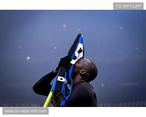 卢卡库细腻内线摆脱，强势攻势引来喝彩